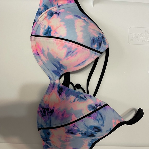 PINK Victoria's Secret Other - PINK / VICTORIA SECRET tie dye bikini top